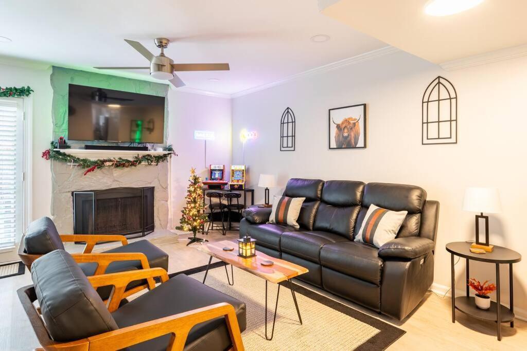 Escape The City W/King Bed, Arcade Games & Firepit Apartment Norcross Exterior photo